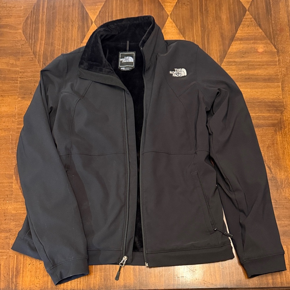 The North Face women’s Black Performance Jacket size large